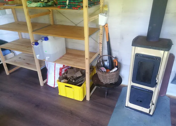 Mechovy Domecek Nad Pramenem ラグジュアリーテント *